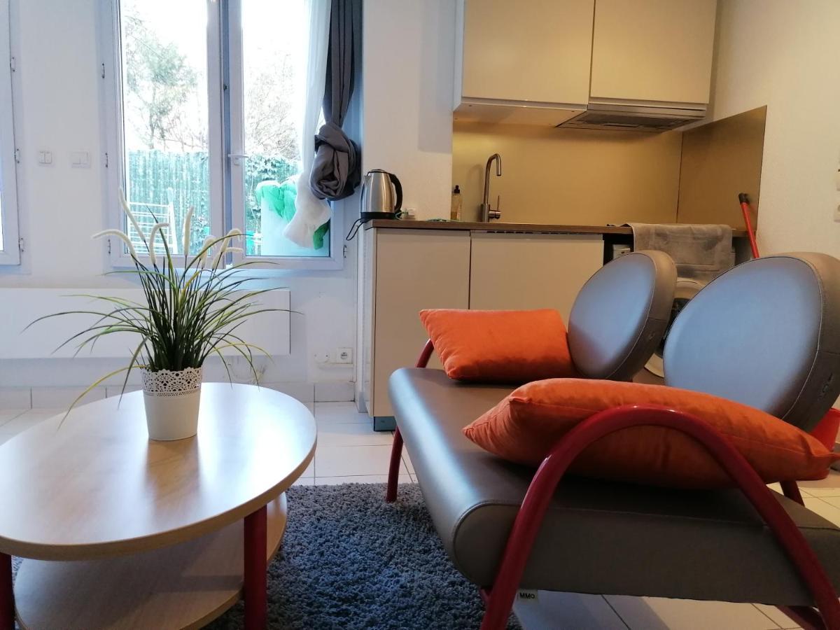 Studio De Charme, 30' Paris, 5' Evry, 10' Orly Ris-Orangis Buitenkant foto